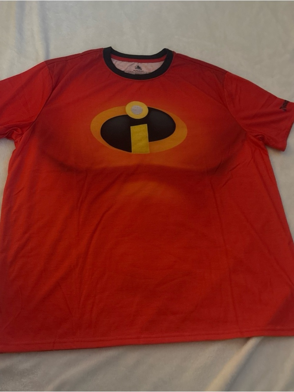 Disney Parks Disneyland The Incredibles Tshirt Size XL New With Tags